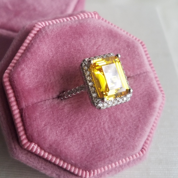 Swarovski Elements 925 Sterling Silver Citrine Yellow Solitaire Ring NEW - Picture 13 of 15